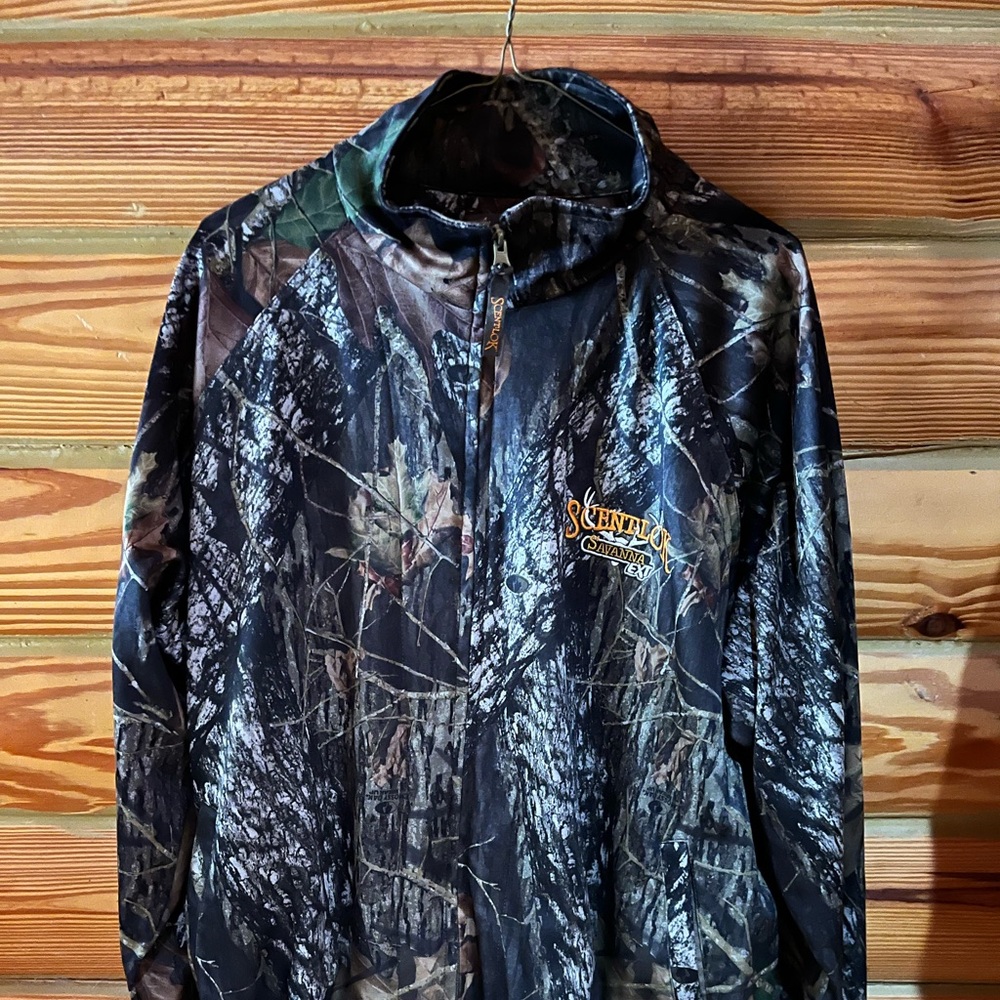 Scentlock Men’s camo jacket size XL